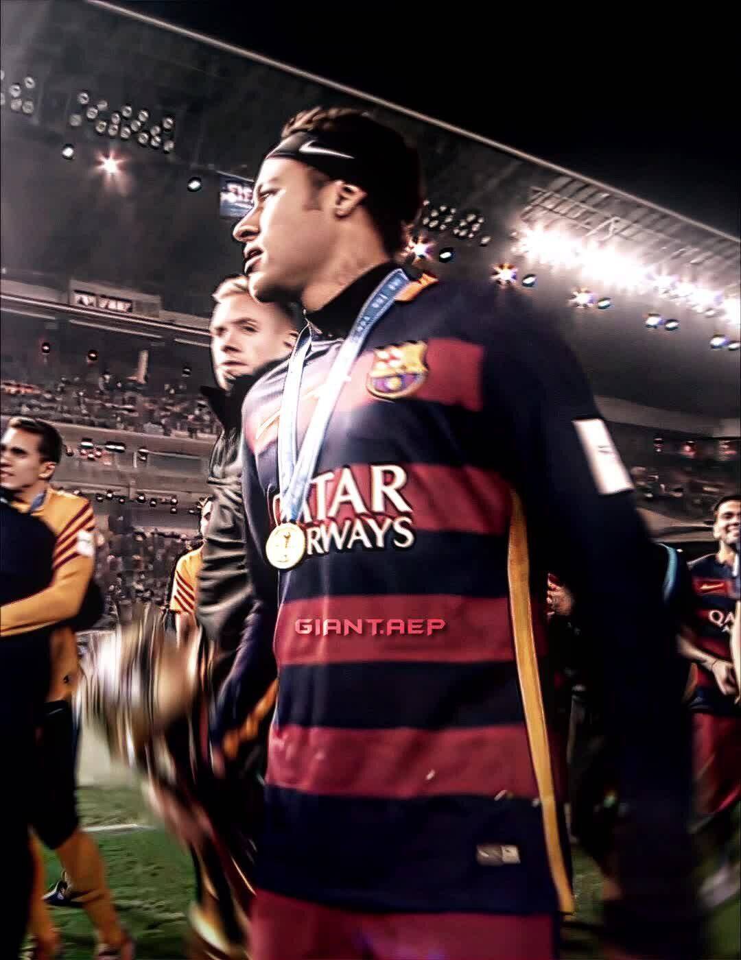 Foto de Neymar para Perfil celebrando el título con el Barcelona