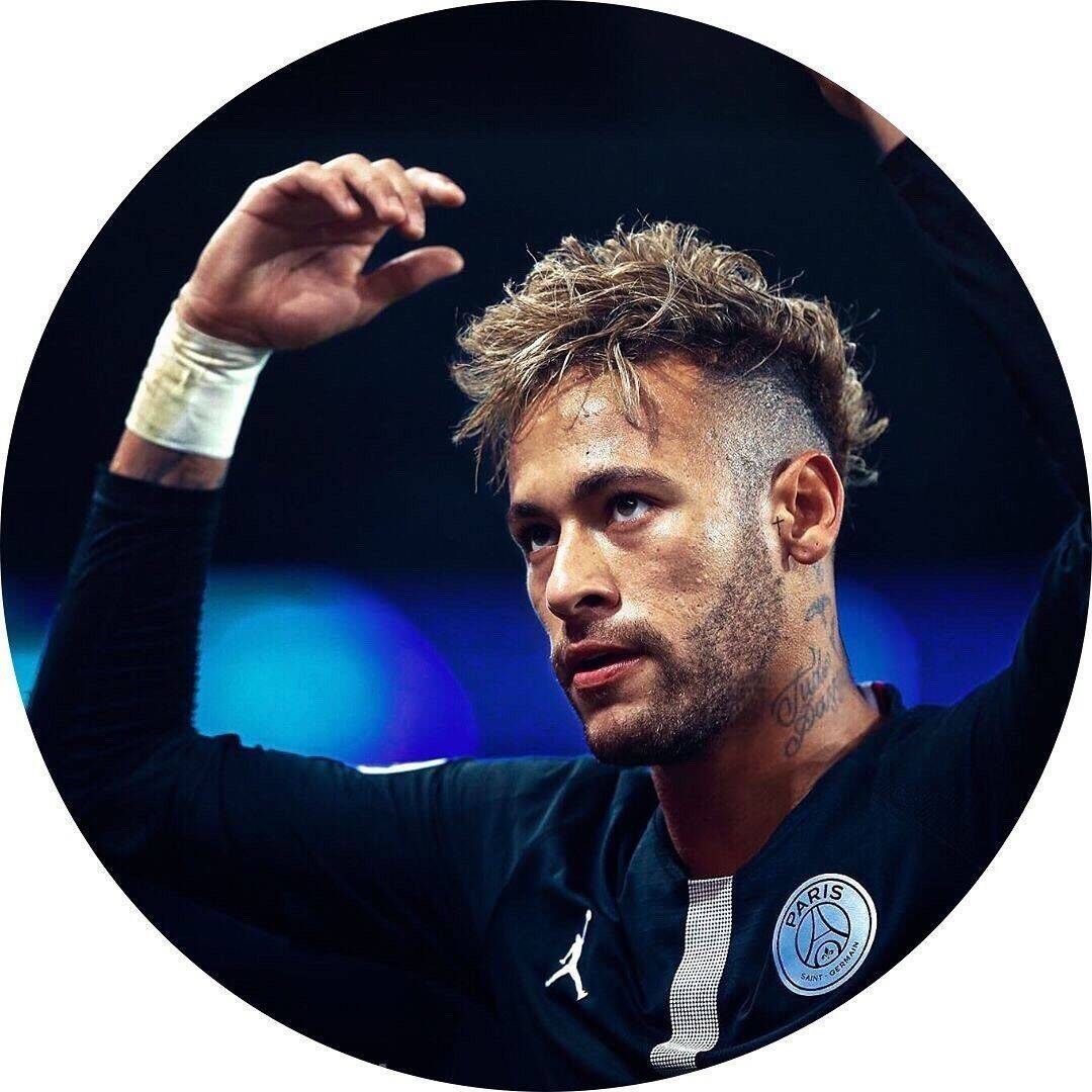 Foto de Neymar para Profile celebrando la victoria