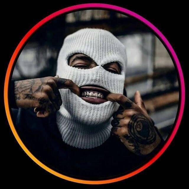 Foto de Perfil do Whatsapp Masculina Estilo Urbano com Máscara