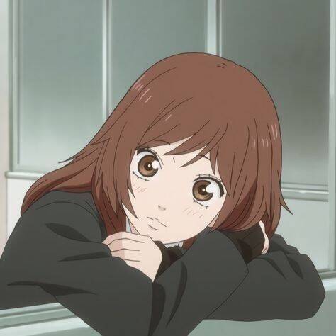 Foto de anime para perfil de chica pensativa