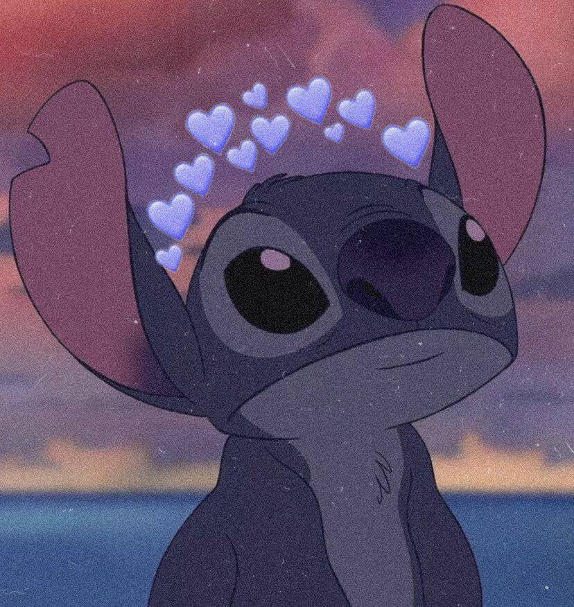 Foto de Perfil para Instagram Feminino de Desenho do Stitch com Corações