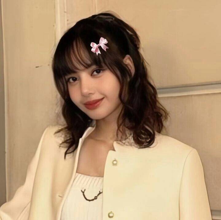 Foto Para Perfil Bonita e Fofa com Laço Rosa Estilo Aesthetic