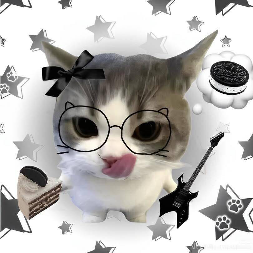 Foto de perfil de gato gracioso con gafas y lengua fuera