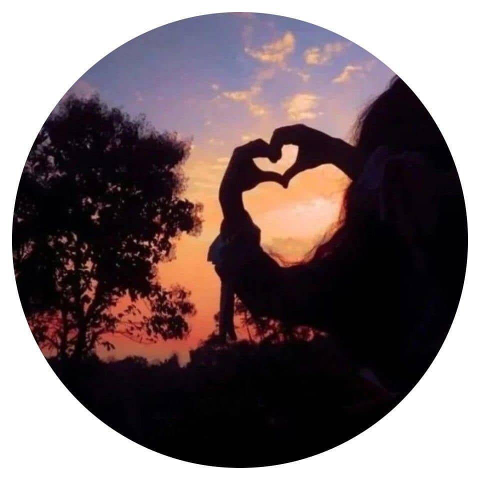 TikTok Pfp Profile Picture with Sunset Heart Silhorette