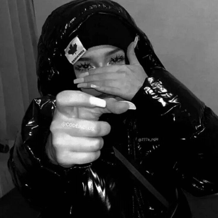 Pfp Profile Picture for TikTok Urban Style in Black and White