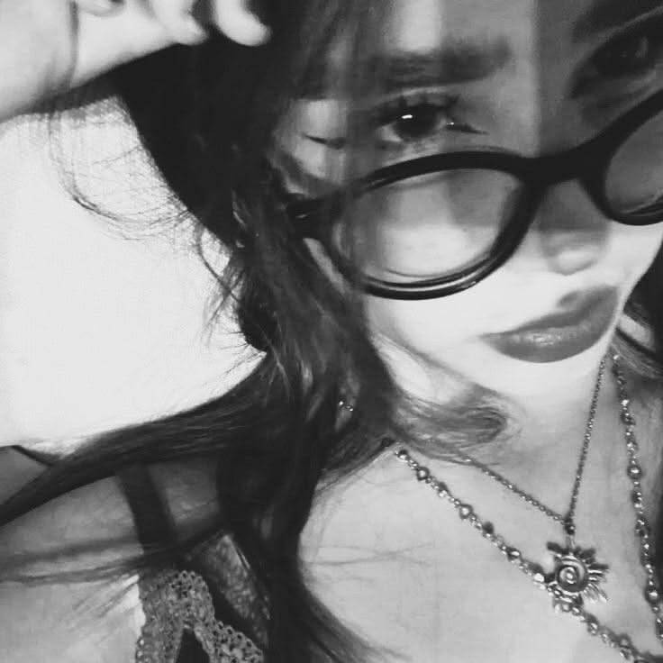 Pfp Profile Picture for TikTok Black and White Style with Glasses