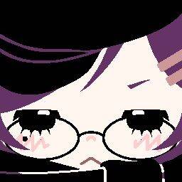 Foto de perfil morada de niña con gafas