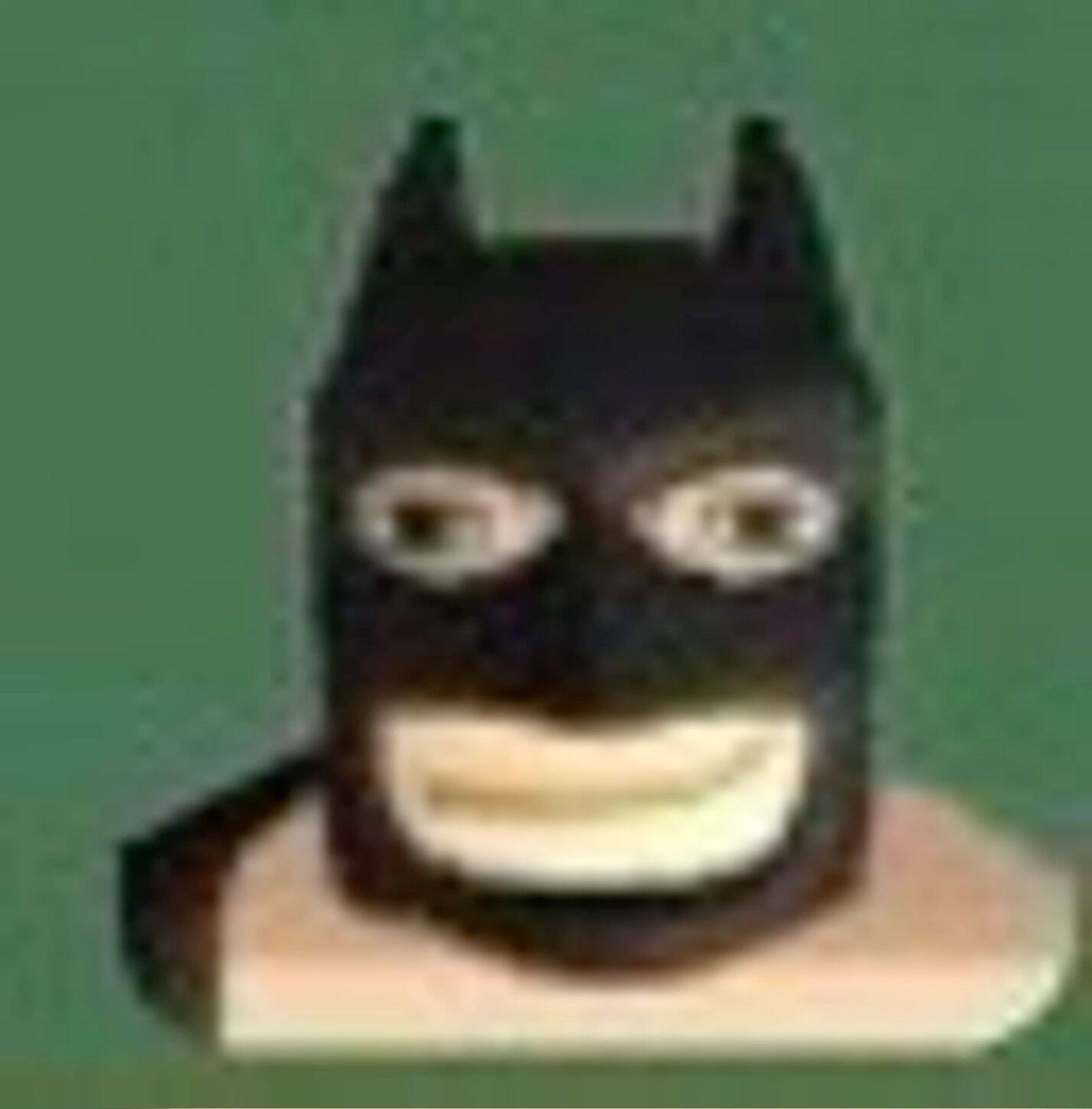 Foto de perfil de Batman con máscara divertida