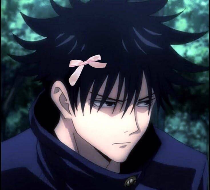 Foto de Perfil de Anime Boy com Cabelo Preto e Laço Rosa