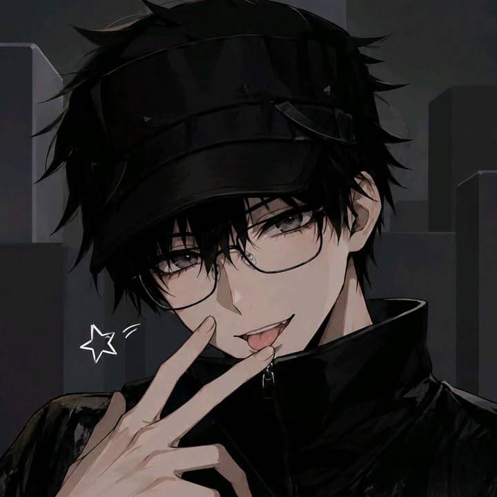 Foto de perfil de chico anime con gafas y gorra negra