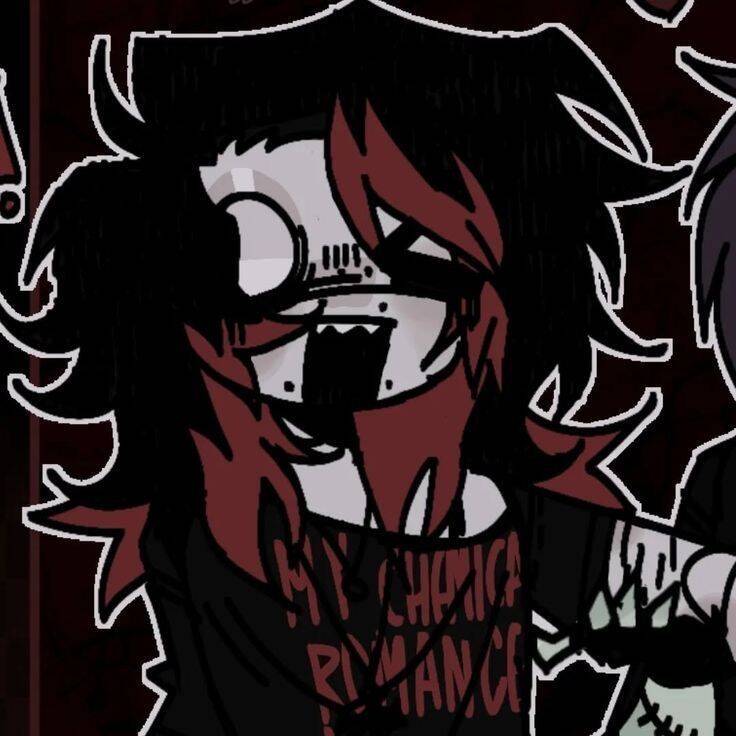Foto de perfil emo con pelo desordenado y camiseta de banda