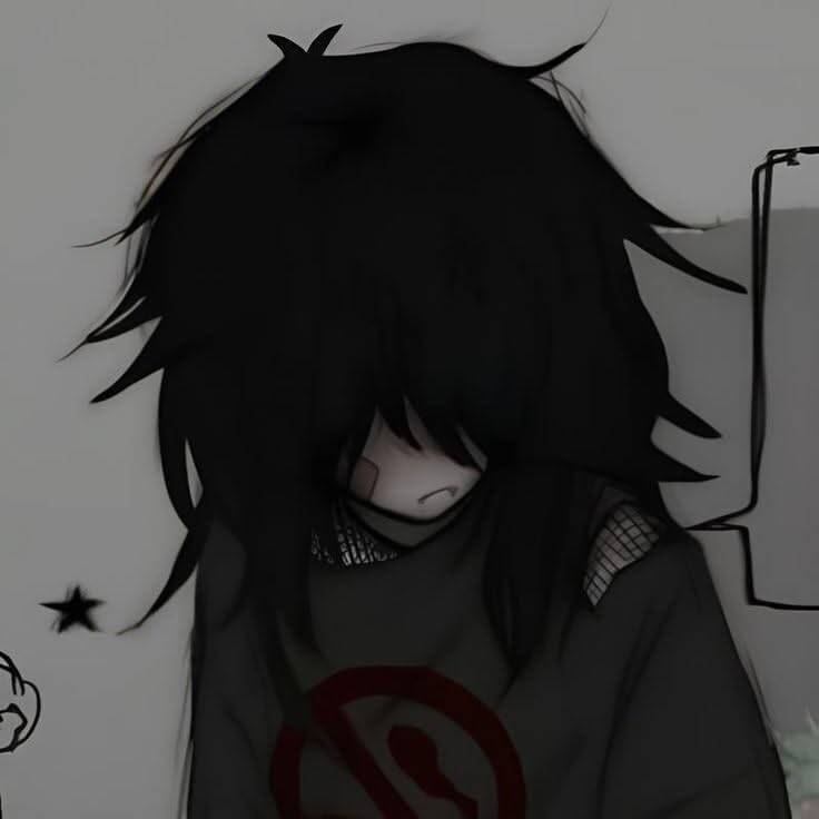 Foto de perfil emo con cabello desordenado y mirada triste