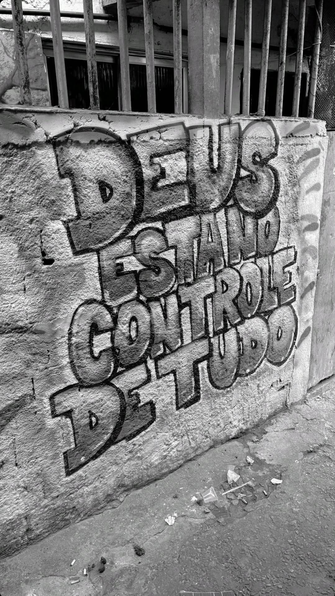 Fondo de Pantalla de Cria con Frase Motivacional para Celular/iPhone 4K