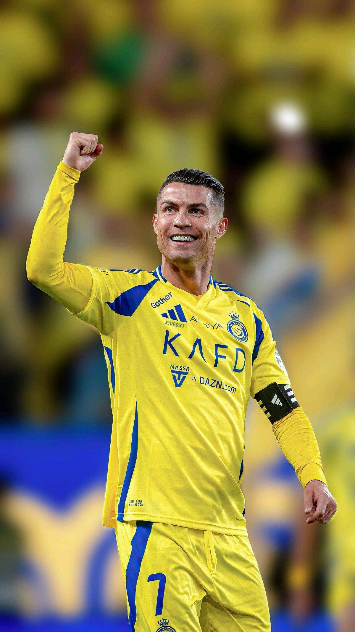 Papel de Parede do Cristiano Ronaldo no Al Nassr Comemorando para Celular/iPhone 4K