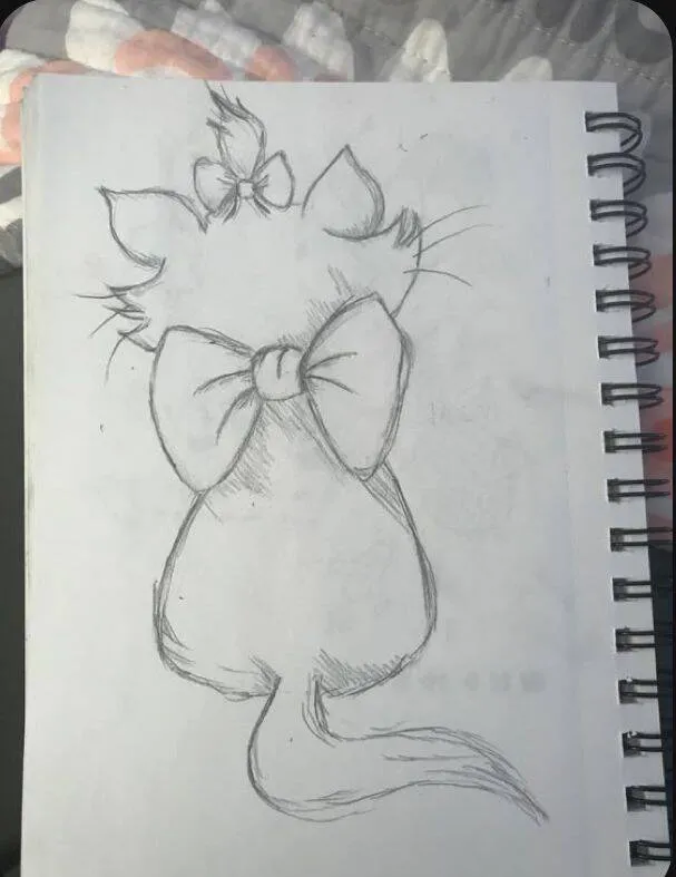 Desenho para Desenhar no Caderno de Gato Fofo com Laço