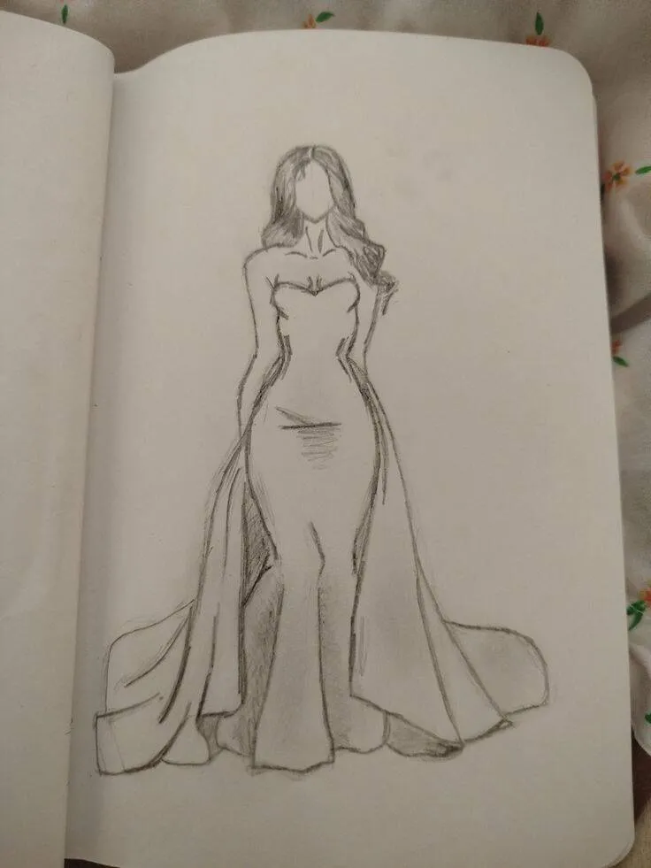 Desenho para Desenhar de uma Mulher Elegante com Vestido Longo