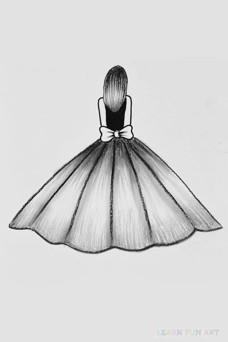 Desenho para Desenhar de uma Menina com Vestido Elegante